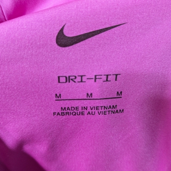 Nike Dri‎ Fit Shorts In Pink Size Medium Running Athletic Active Performance - Picture 5 of 6